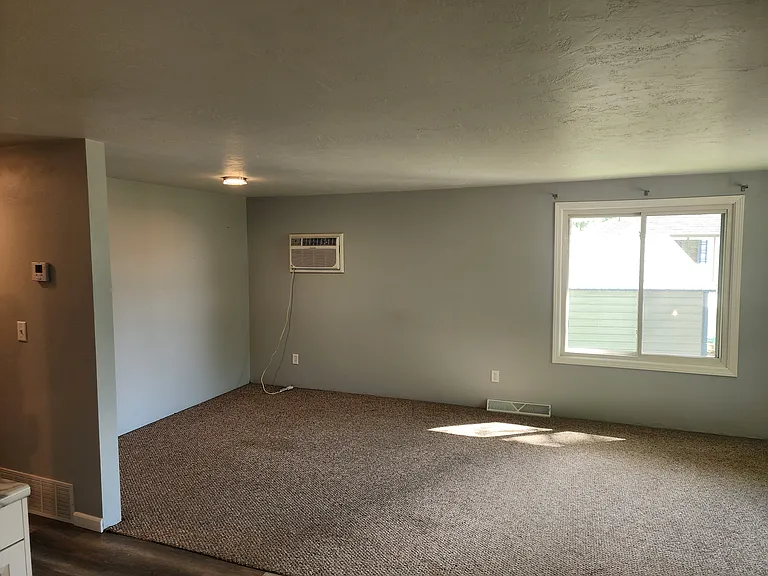 1298 S Bayshore Rd #1 — Photo 28