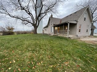 307 N Division St, Mahomet, IL 61853