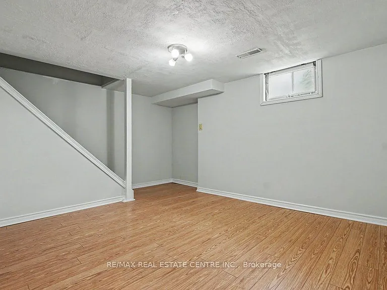 273 Elliott St — Photo 28