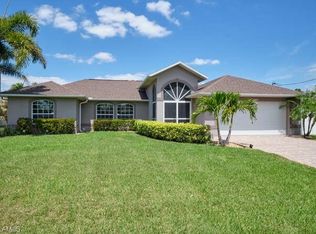 1307 SE 24th St, Cape Coral, FL 33990