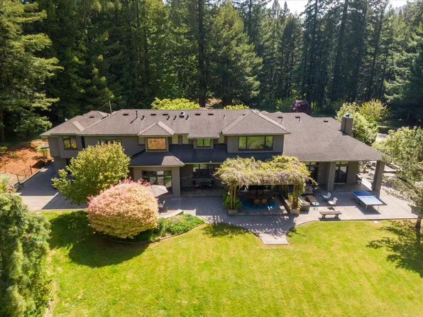 166 Brightwood Ln, Eureka, CA 95503