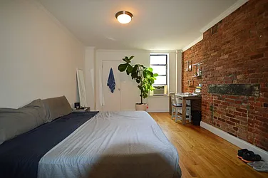 Rented by Universal Realty Group