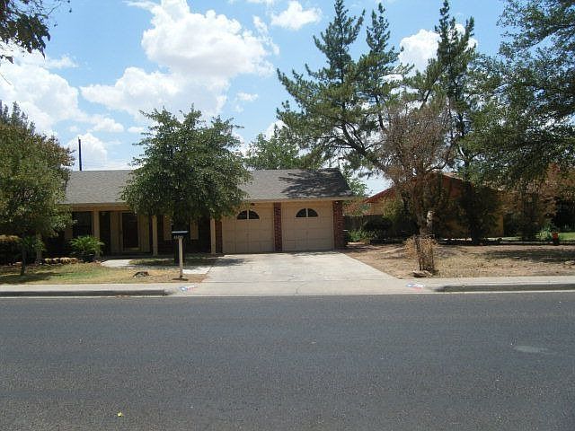 1st image of 3517 Fairmont Dr