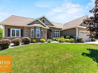 1718 Dunwoody Ln, Waunakee, WI 53597