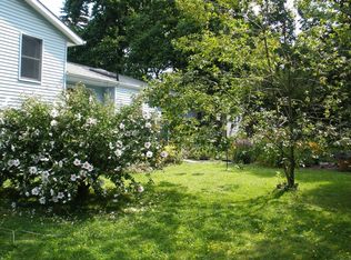 4957 E Calla Rd, New Middletown, OH 44442