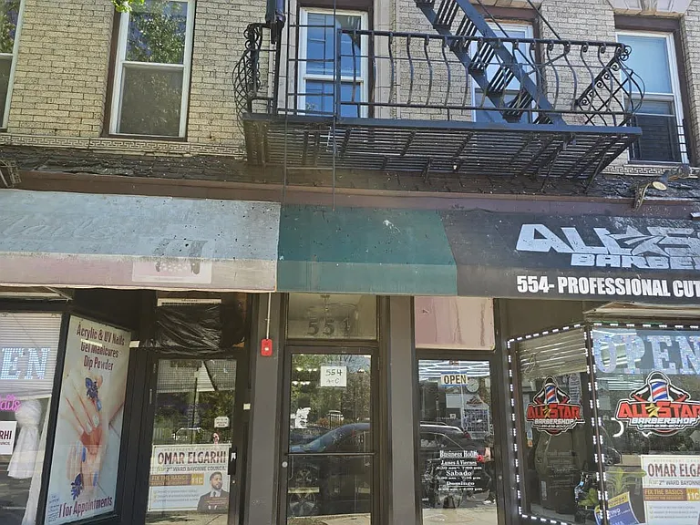 554 Avenue C #3D — Photo 1
