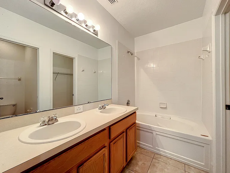 5597 Gelato Dr — Photo 20