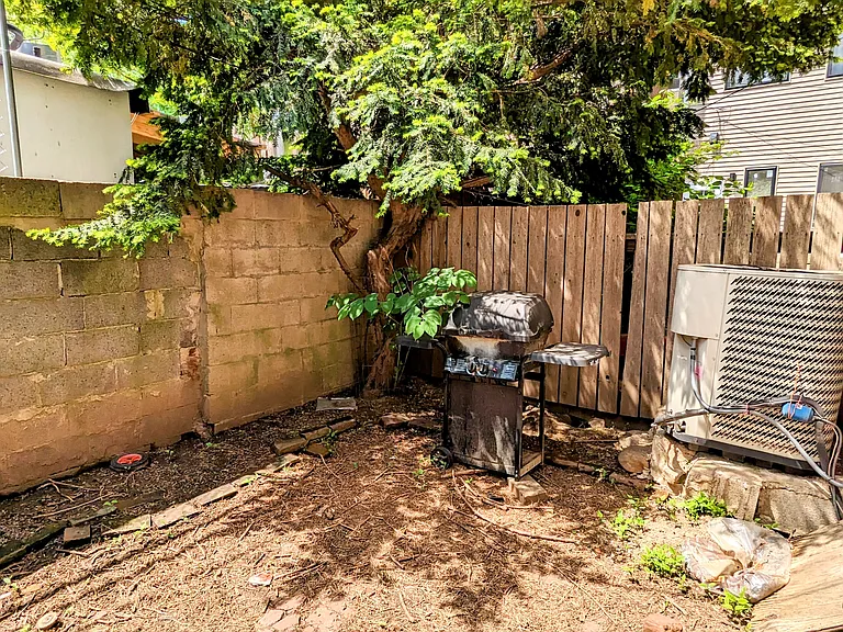 1032 Brandywine St — Photo 19