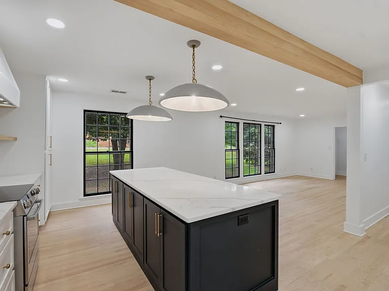 714 Davidson Rd — Photo 11