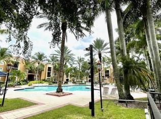 8000 N Nob Hill Rd APT 202, Fort Lauderdale, FL 33321