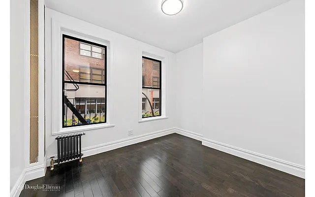 Rented by Compass | media 14