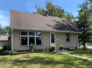 1011 Crest Dr, Creston, IA 50801