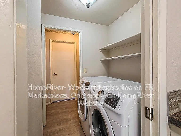 1225 E 29th Ave — Photo 15