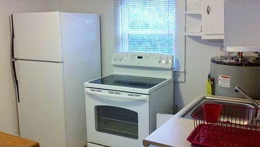 2nd image of 313 Savannah Dr