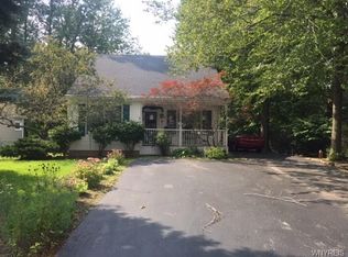 430 Country Pkwy, Buffalo, NY 14221
