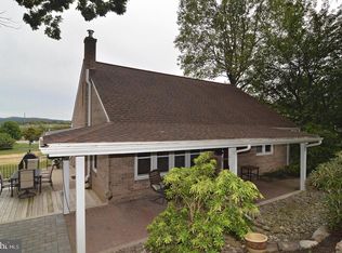 32 Park Rd, Wyomissing, PA 19609