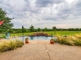 1227 Meredith Creek Ln, Fort Worth, TX 76179