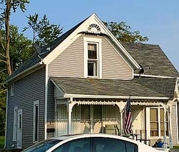 1st image of 218 1/2 S Wayne St