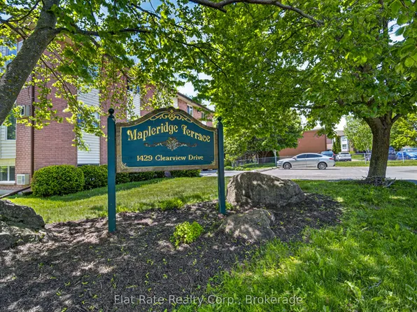 1429 Clearview Dr #101, Peterborough, ON K9K 1X8