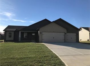 761 Glen Eagle Dr, Troy, MO 63379