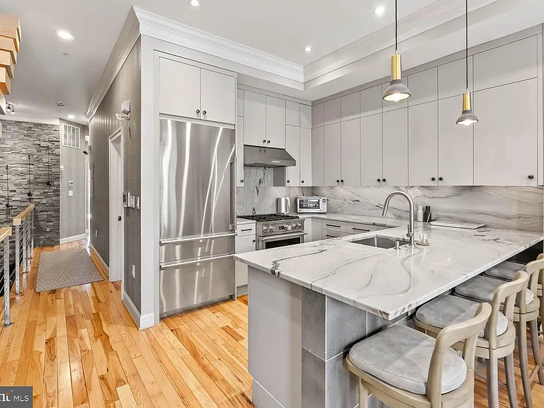 1224 R St NW #2B — Photo 6