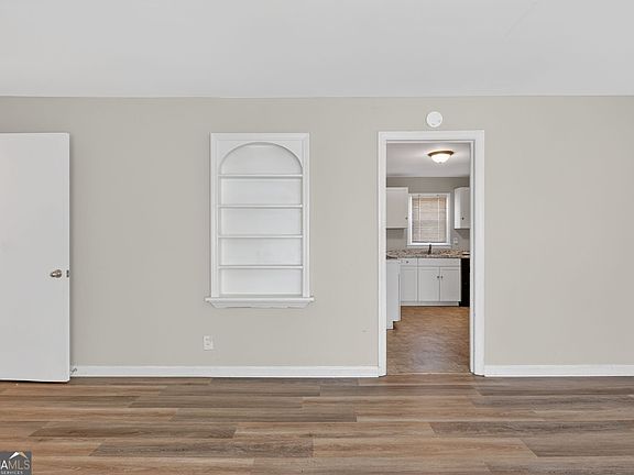 3rd image of 2019 Dunham Ct