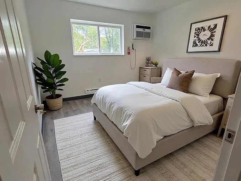 750 Michigan Ave E #4 — Photo 11