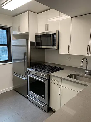 Rented by Olympia House Delaware LP | media 97