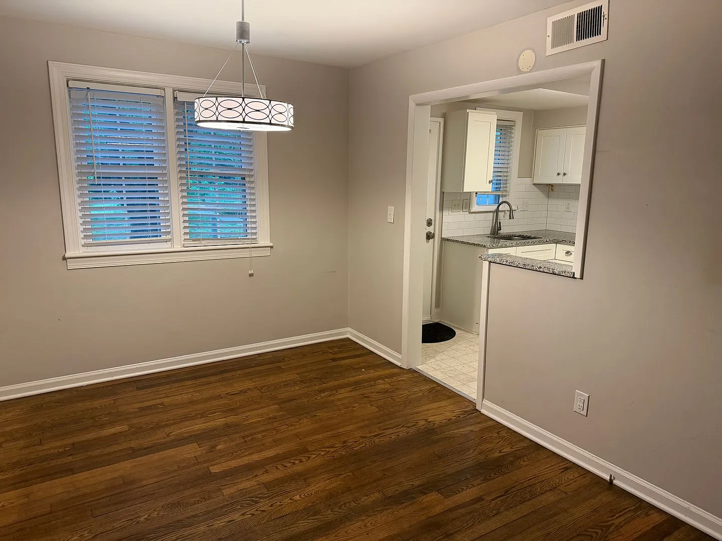 2 Bedroom Condo on St. Mary's St. — Photo 3