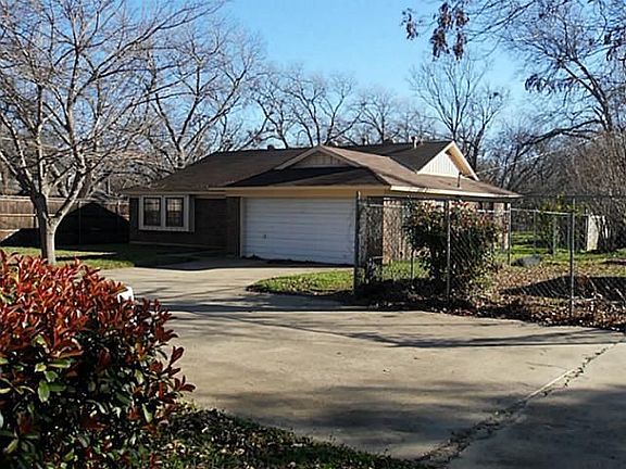 2nd image of 1305 Marydale Dr