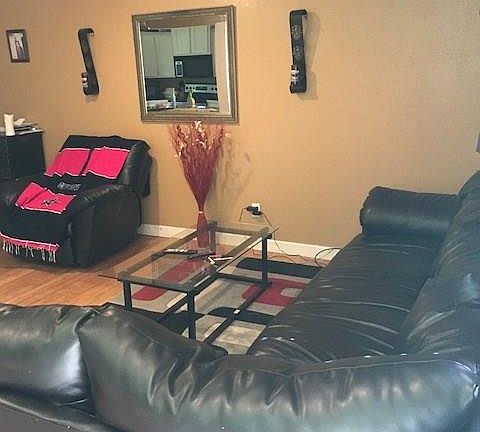 2nd image of 1406 Mimosa Dr