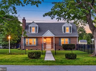4500 Clarendon St, Harrisburg, PA 17109