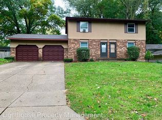 5789 Ridgebrook Dr SE, Kentwood, MI 49508
