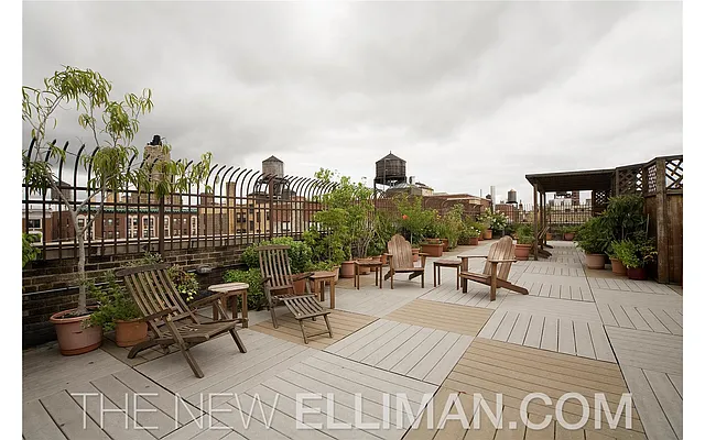 Sold by Douglas Elliman | media 17