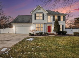1267 Jodie Lynn Ln, Essexville, MI