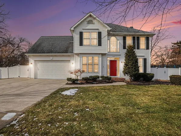 1267 Jodie Lynn Ln, Essexville, MI 48732