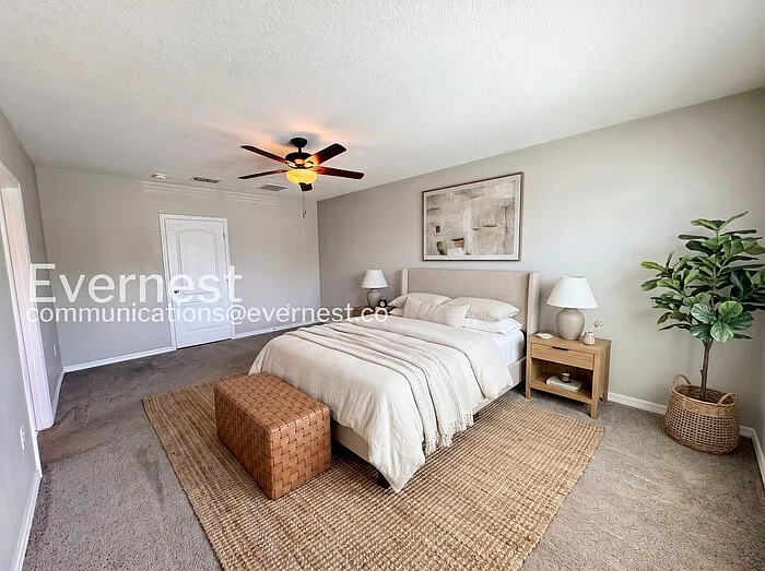 5 bed, 3.0 bath, 2626 sqft, $2,695 — Photo 4