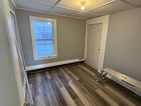 4th image of 5 Gray St #1