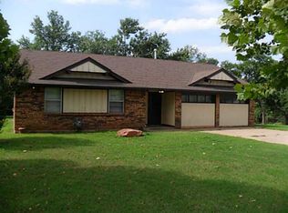 1300 Ladderback Ln, Blanchard, OK 73010