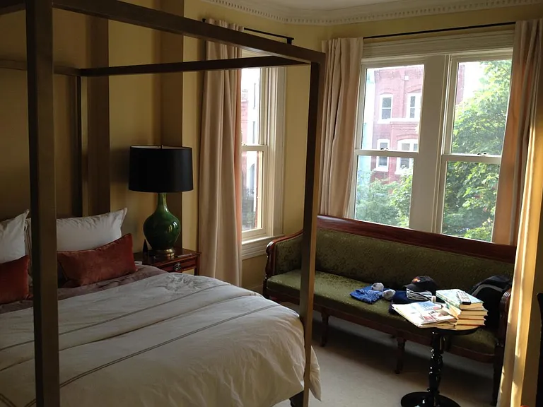 Bay window, front bedroom