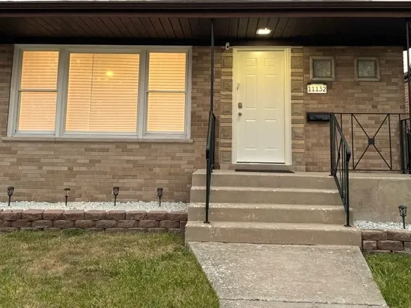 11132 S Avenue O, Chicago, IL 60617