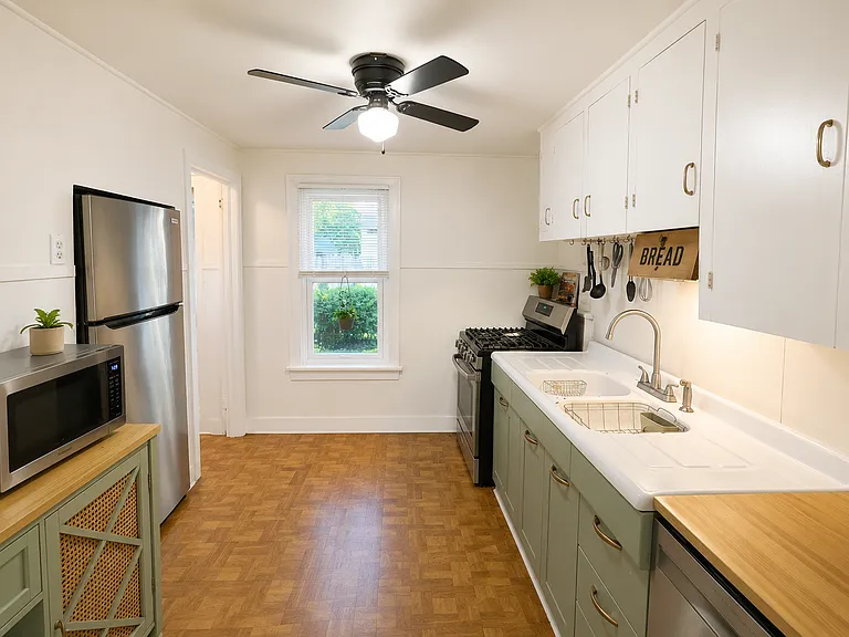 14 Mechanic Ave #1 — Photo 3