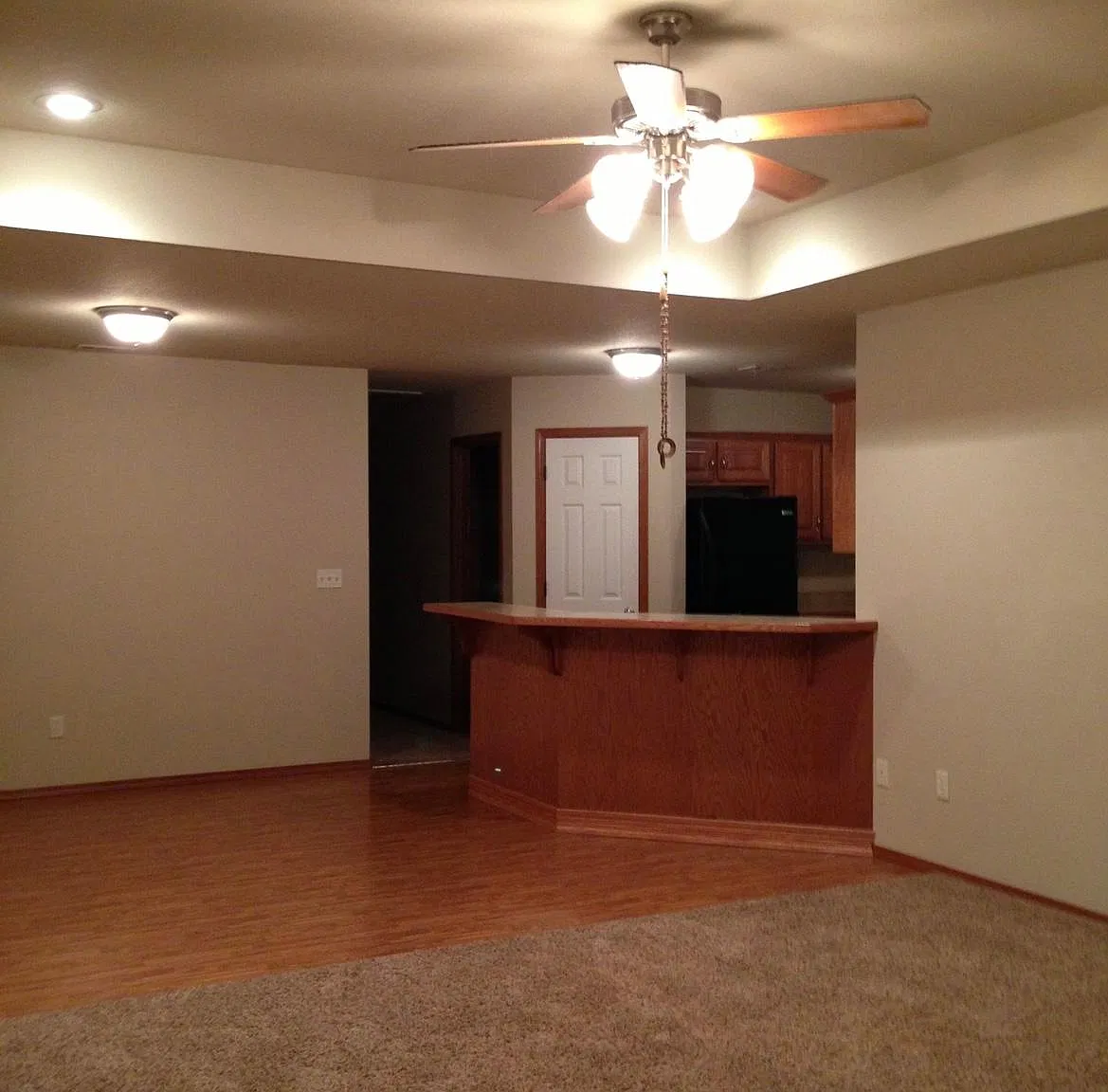 3 bed, 1250 sqft, $1,450 — Photo 2