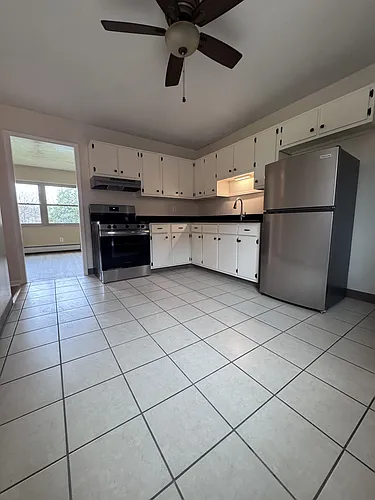 400 Riverside Dr Photo 1