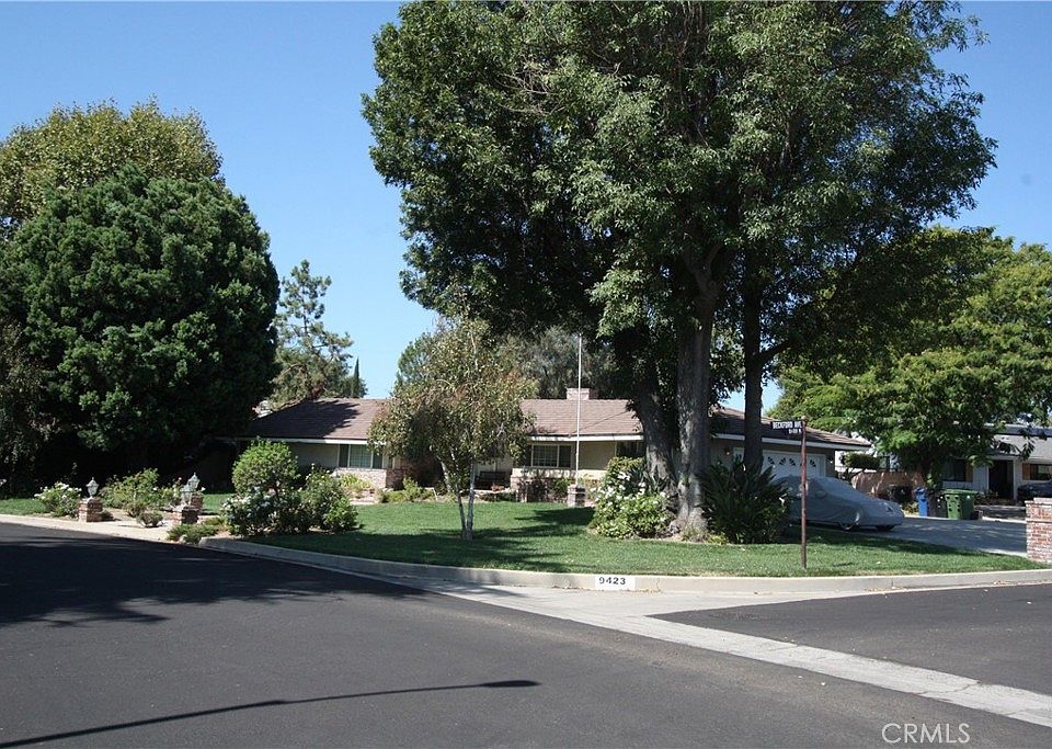 1st image of 9423 Beckford Ave