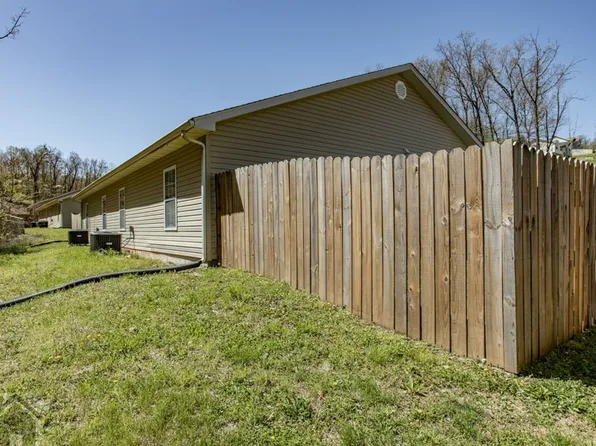 24956A Talladega Rd, Saint Robert, MO 65584
