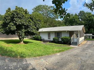 8 Northfield Ct, Wellford, SC 29385