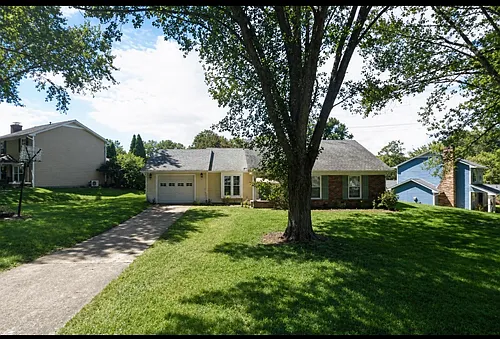 220 Scottlynn Dr Photo 1