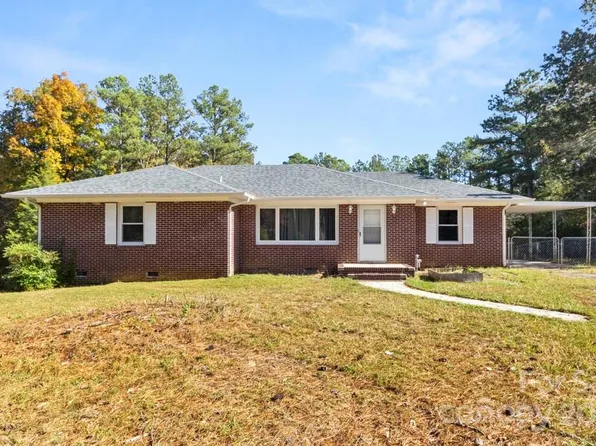 886 Mountain Lakes Rd #18, Chester, SC 29706