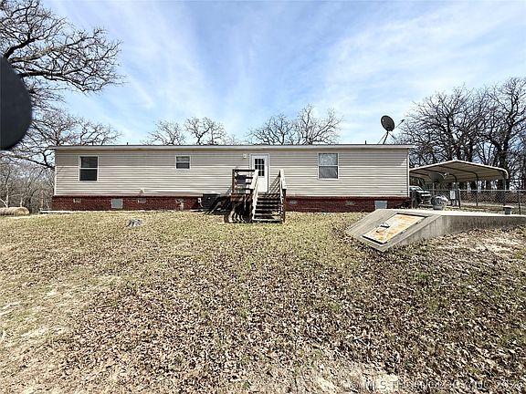 3rd image of 10447 Meridian Rd